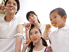 定期検診での歯のクリーニングの重要性